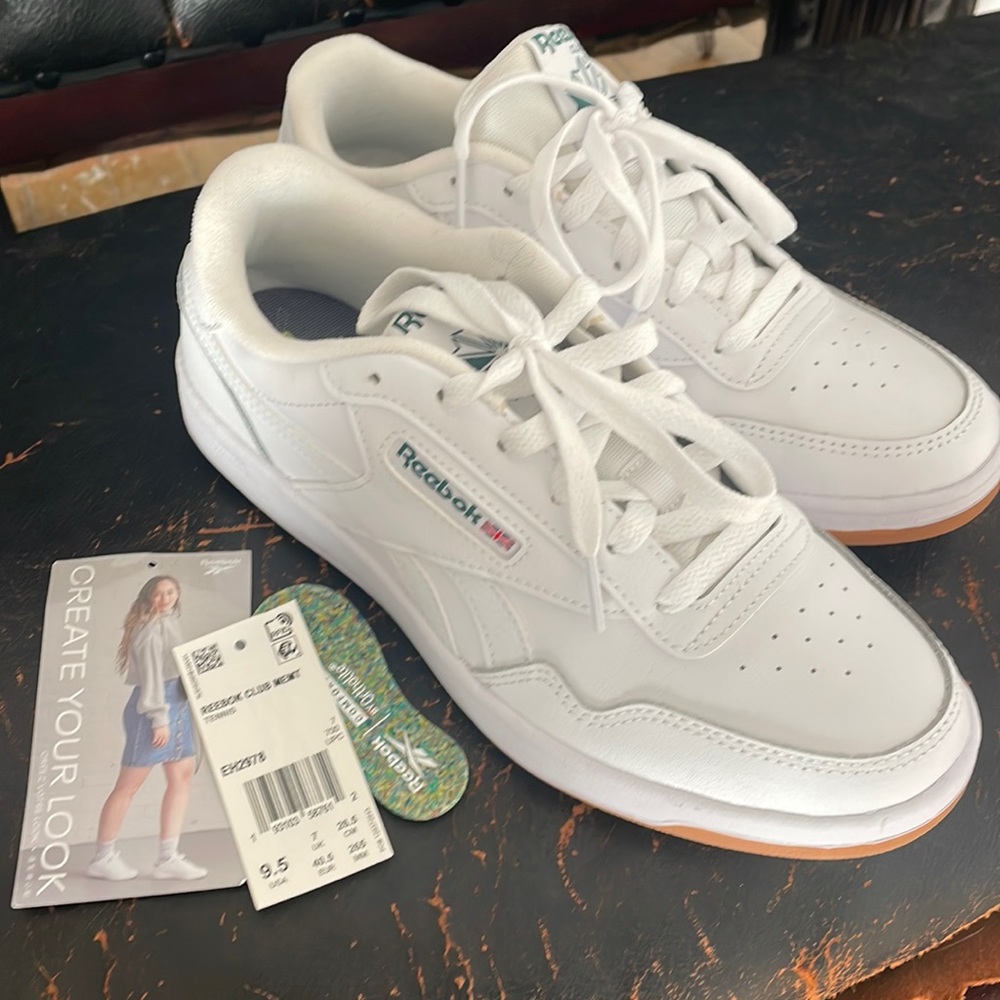 NWT Reebok Classic Club Tennis shoes